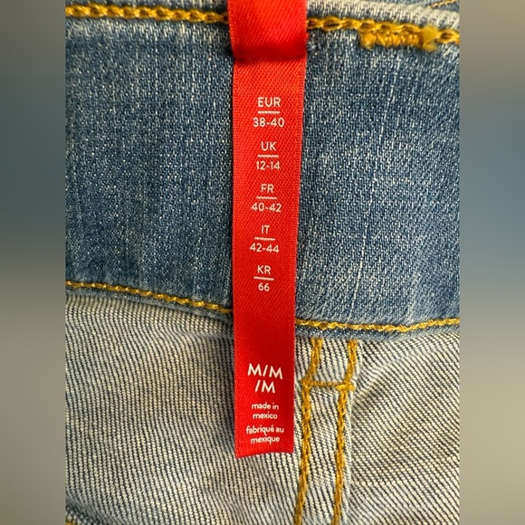 NWT Spanx Flare Jeans in Vintage Indigo Size Medium - Picture 4 of 12